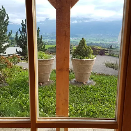 Mit Parkplatz Nocleg ze śniadaniem