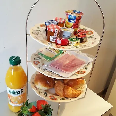 Nocleg ze śniadaniem Mit Parkplatz